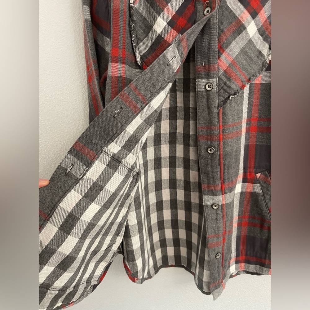 CAbi Plaid Tavern Shirt Fringe Detail Red Gray Size M - Picture 5 of 11